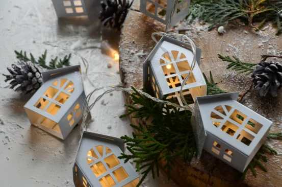 Диодная гирлянда "Домики" (дерево)