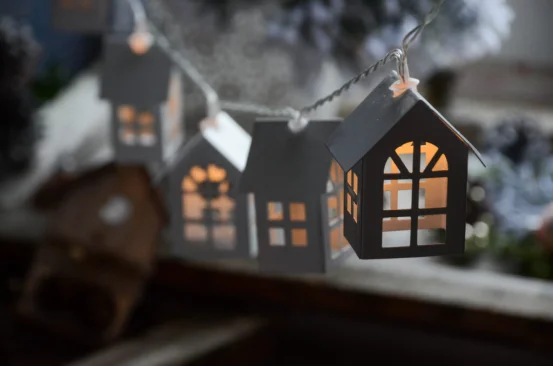 Диодная гирлянда "Домики" (дерево)