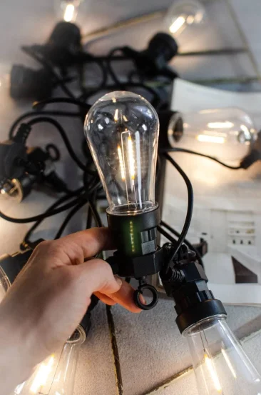 Уличная диодная ретро гирлянда "Удлинённая" (большие лампочки)